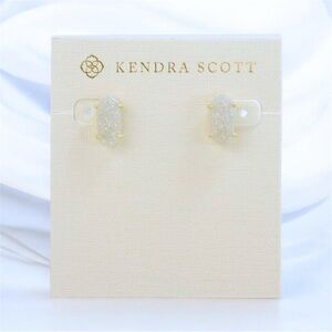 New Kendra Scott Betty Stud Gold Earrings In White Iridescent Drusy